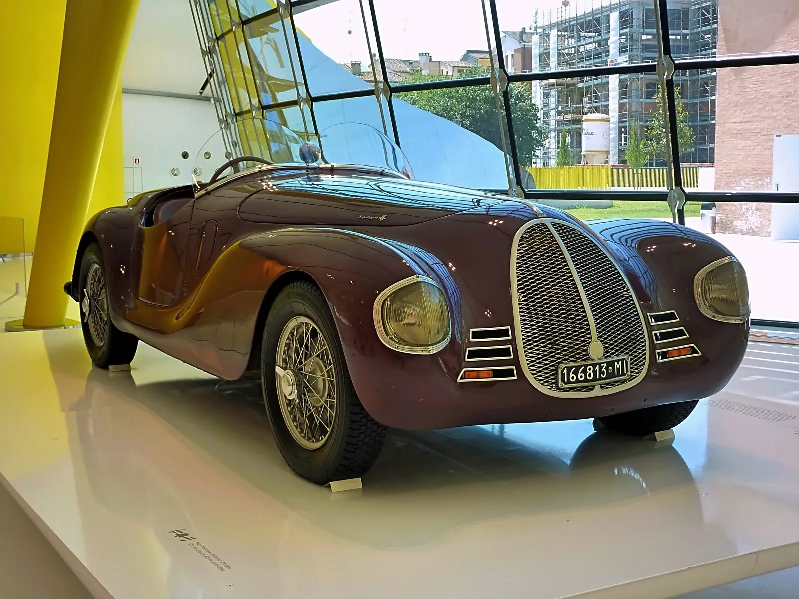 Auto Avio Costruzioni 815(1940年)――フェラーリ最初の名を冠せぬ“隠された”スポーツカーの物語